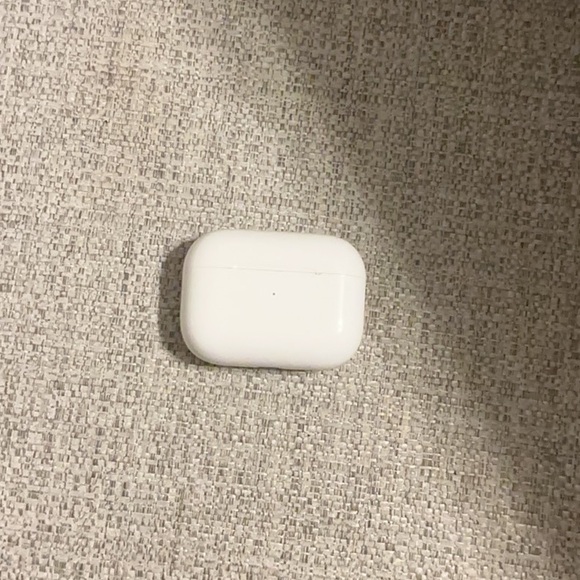 Apple White Earbud Headphones